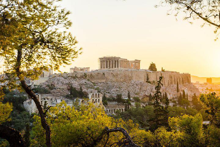 Napfényes Athénban
