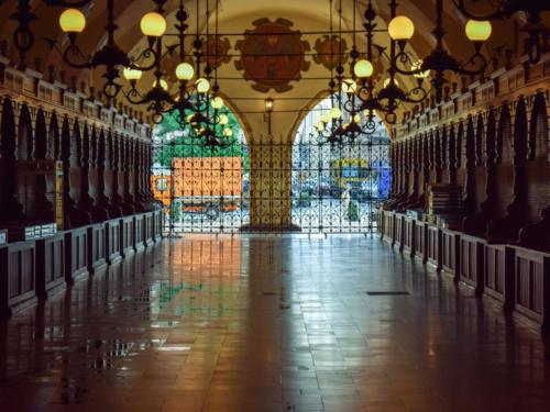 cloth-hall-4489734_1920_Balla Ivett